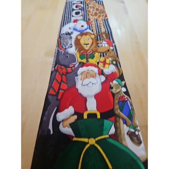 Christmas Hallmark Yule Tie Santa & The Zoo Silk Tie - Picture 4 of 15